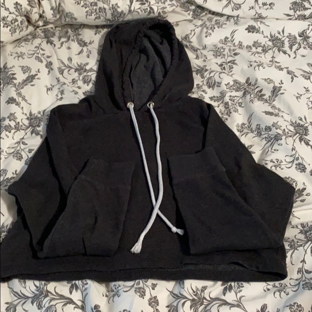 Cropped hoodie